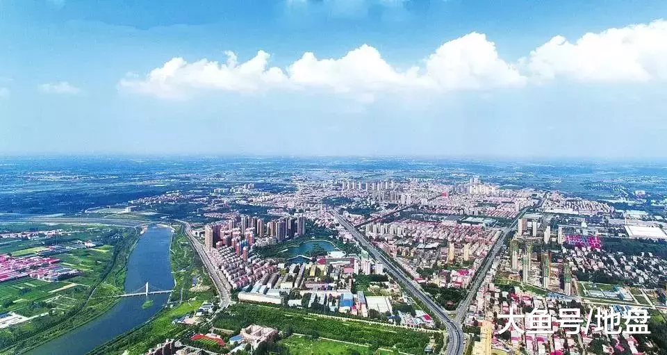 北龙湖房价劲爆26000元/m2，谁在对郑州楼市降维打击？