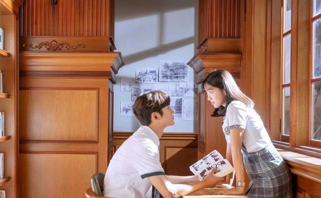 “39岁的她离婚后，找了个小19岁的男人”不要再骗女人离婚了！