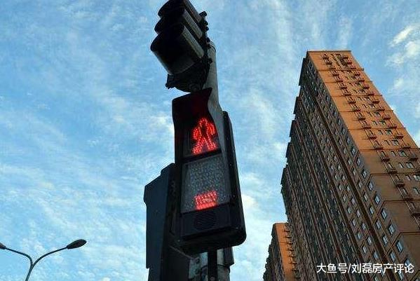 这个信号敲响中小房企的丧钟，三四线楼市还有救吗？