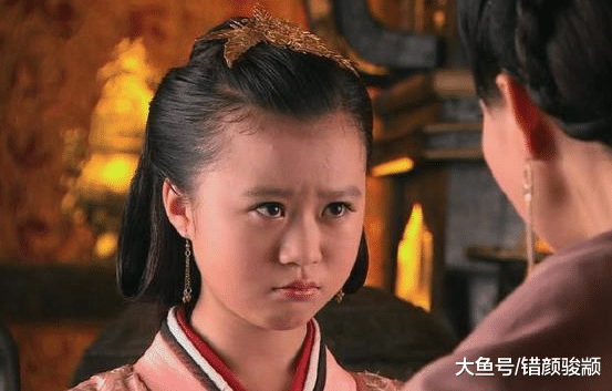 她11岁嫁给亲舅舅，29年未怀孕，死后净身入殓，宫女发现惊天原因