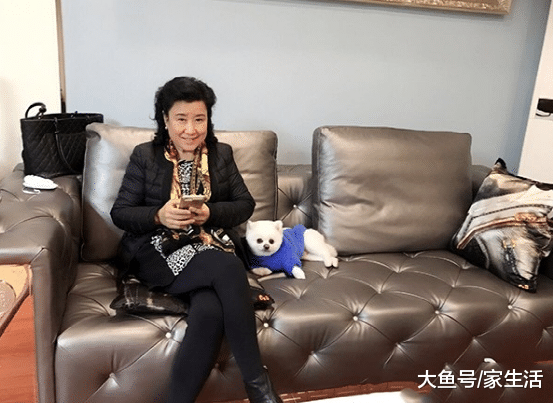 晒晒潘晓婷住的房子，难怪桌球打得那么好，从小家里就有桌球台