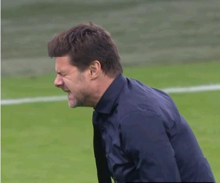 热刺疯狂一战 首进欧冠决赛，主帅跪地百感交集