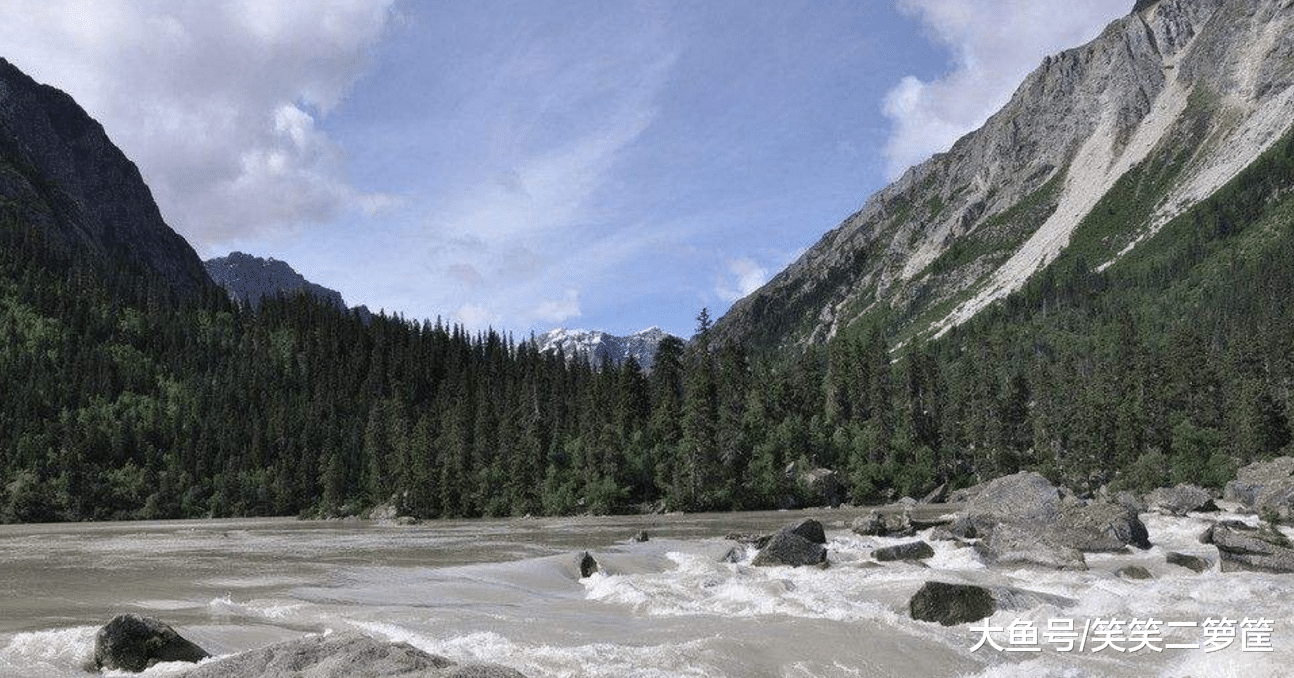 今晚準備好好吃一頓，藉以慰勞自己的辛苦和奔波