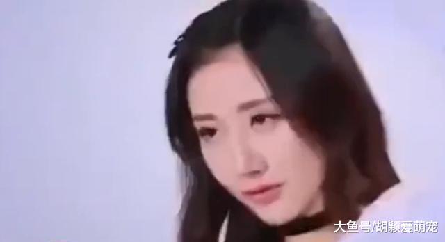王思聪节目现场发飙, 怒评女嘉宾“又丑又傻”, 穿这样好意思上来!