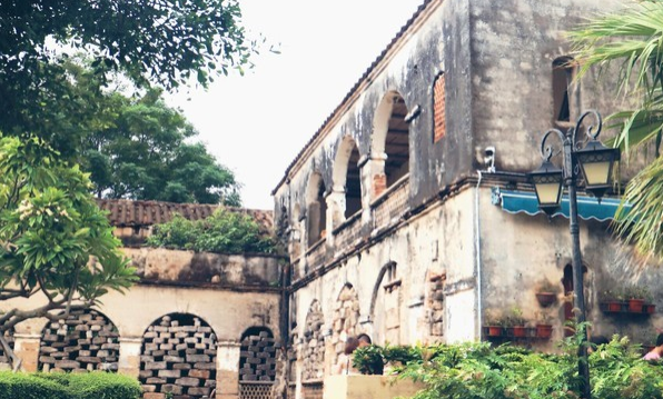 我国最奢侈的“鬼城”, 上百栋别墅闲置数十年, 最贵一栋卖3000万