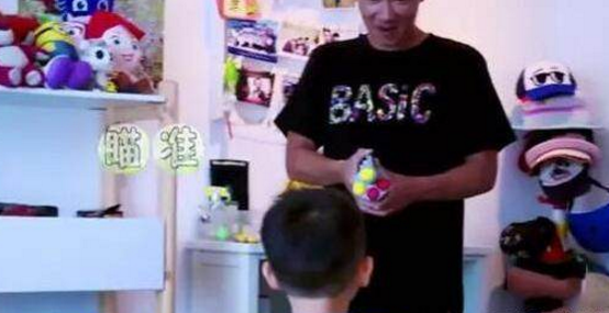 晒陈小春住的豪宅，在香港住价值过亿的房子，如今过上富豪生活了