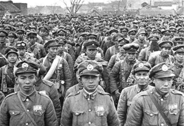 孟良崮战役，这个营有多重要？陈毅：万幸万幸，还好有它