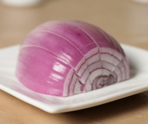 洋葱四种吃法防疾抗癌效果最佳