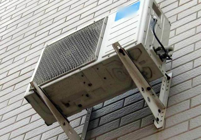 空调支架有必要用不锈钢吗？商家送的角钢质量差？不是这回事！
