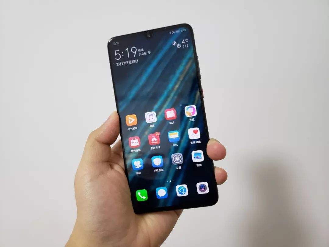 5月最不值得“入手”的3款华为手机，劝你不要再“入坑”！