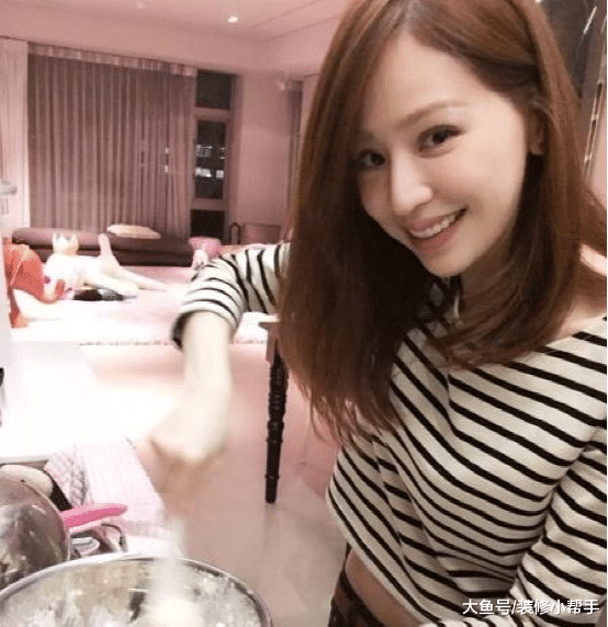 歌星王心凌现实的居家生活, 在家也经常耍酷, 装修很少女风