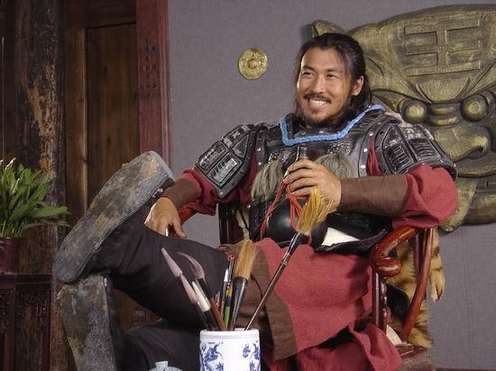 踏上征途，霸业从脚下起步，朱元璋的第一步是如何迈出的呢？