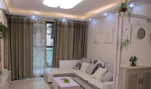 因为手里没钱，只能选择“穷装”了，谁知邻居来看了后，都说好看