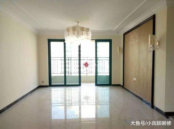 花200w买的精装房，搬点家具就能入住了，感觉赚死了！