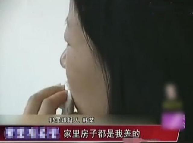 妻子做好一桌饭，丈夫用说了一句不吃，女子直接搬起板砖砸去