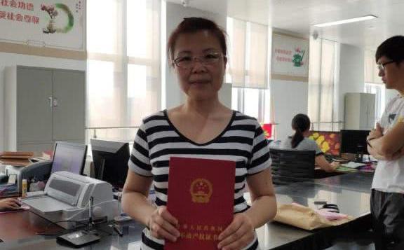 如果新买的房子规定15年内一律不准出售，房价能控制住吗？