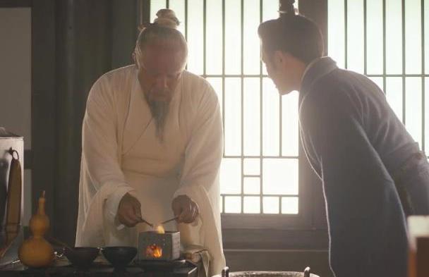 华佗一代名医，为什么会被曹操给杀了，这是为什么呢？