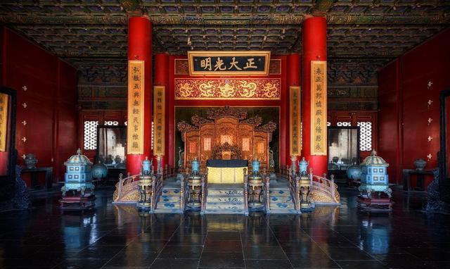明朝定都北京后，仅一个皇帝没被葬入皇陵，还是个英明的中兴之主