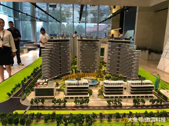 一个小县城，房价高的离谱啊，都快破2万了