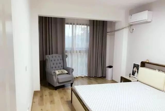 新房正在通风去甲醛，老婆隔三差五拉我去看，恨不得马上入住！