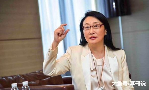 卖电脑被骗476万，靠手机赚2100多亿，如今变卖74亿都止不住亏损