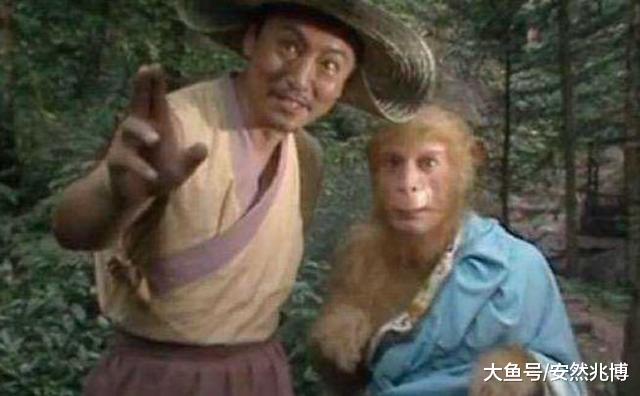 西游记盘古开天辟地后，为何在三界消失？你看看樵夫手中拿的什么