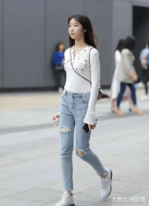 摄影：高颜值和好身材的“奶茶妹妹”真的很美