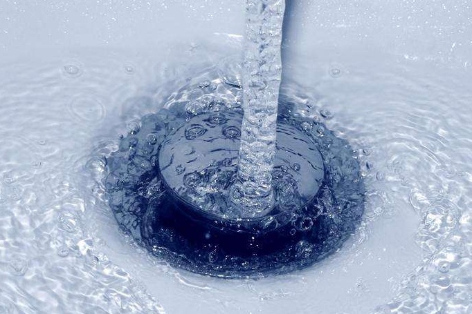 夏季甲醛大面积散发，家里有这些东西的更要注意，小心白血病！