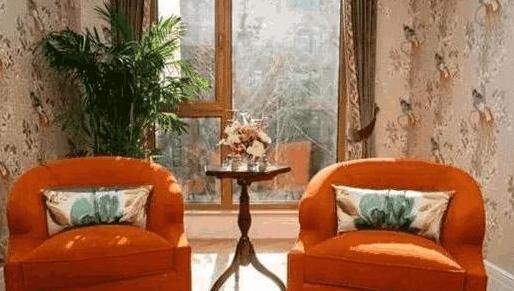 晒晒郎朗的豪宅，住着独栋的复式楼栋，如今都能跟奥巴马合照了