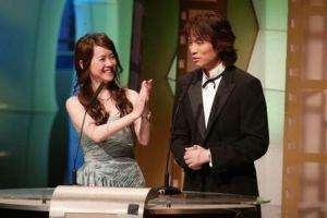 黄子华|1个月连开26场演出，半个娱乐圈明星为他疯狂，周润发现场助阵！