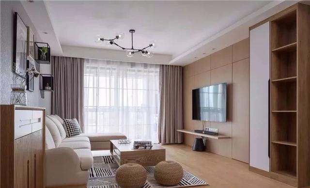 这些隐形门藏得真巧，不认真看都发现不了