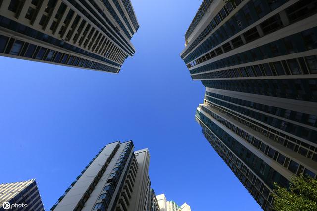 房价到底是涨是跌？别活在楚门的世界里