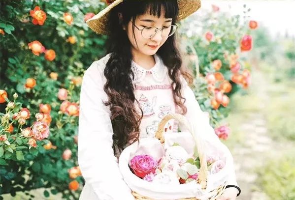 一家三口，住6000平米的房，这也许就是“美好生活”应该有的样子！