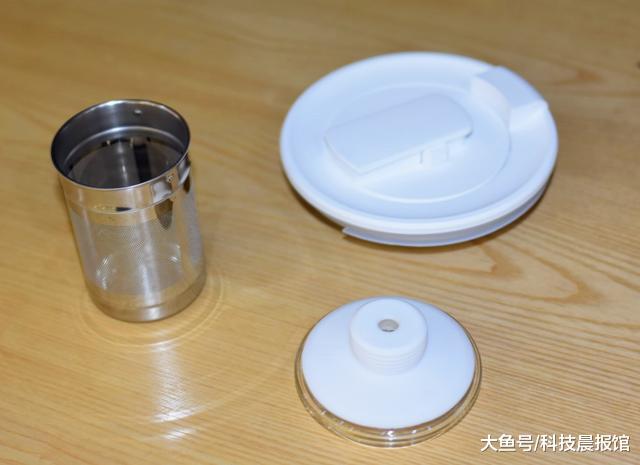 冬天就要多喝热水，圈厨多功能养生壶开启了90后的老年生活