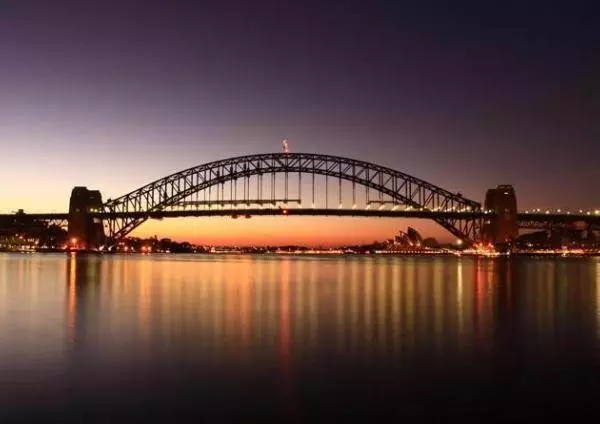 还出什么国？去了广西，等于去了全世界，不信你看