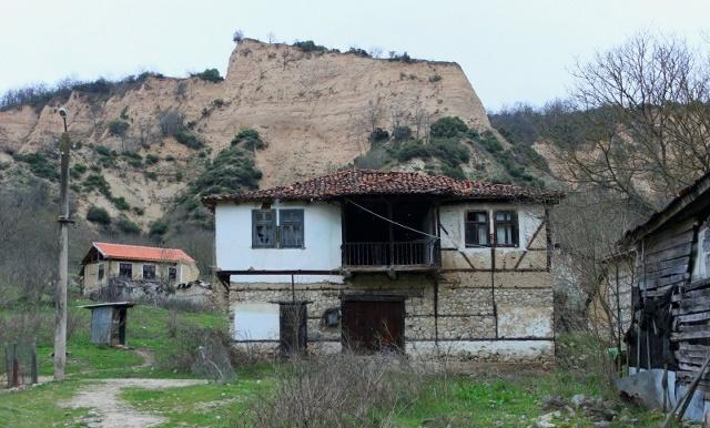 马云正式宣布：农村这3个行业有很大“钱景”，越早知道越赚！