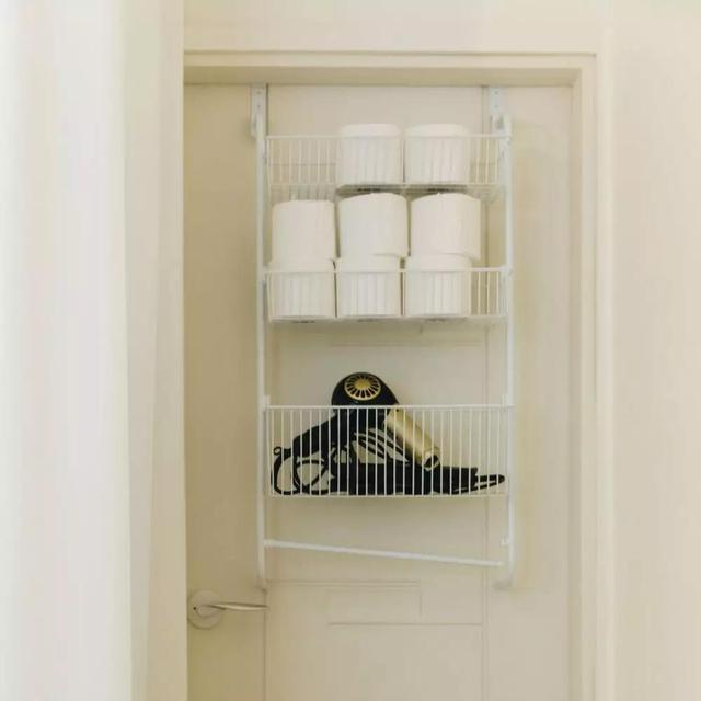 小姐姐为省钱租12㎡单间，动手大改造，房东看见后竟主动减租！