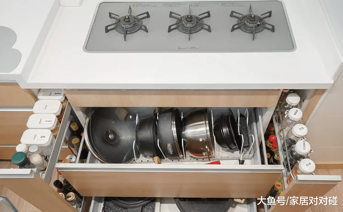 60㎡小宅，一家四口也能住的舒坦！半平米不浪費，全屋裝的太實用