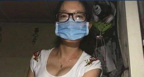 新房子别再用蜂窝煤除甲醛！建议用这种净石活性炭，能快速清光甲醛