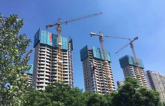 刚需买房先别急，两大因素下，这些城市的房价，必然会下跌！