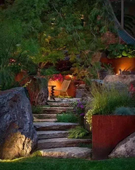 30款庭院灯光，惊艳你慵懒的岁月！