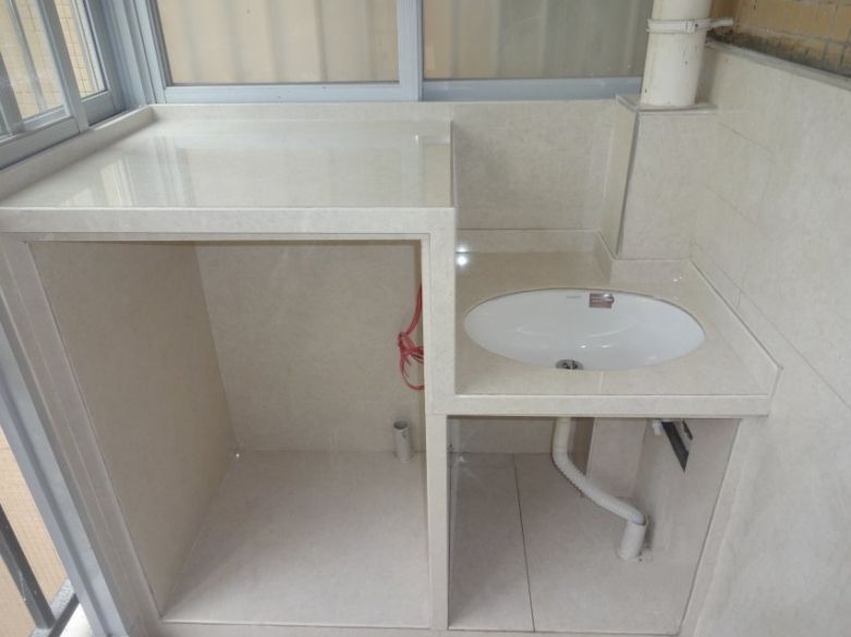 新房装修不要把洗衣机放阳台上，听内行人分析，后悔发现晚了