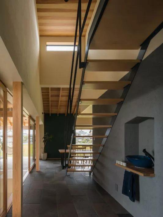 日本100㎡左右的小别墅，简直太棒了，中国适用吗？