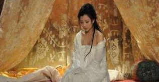 在古代的青楼中，除了养一群姑娘外，为何还要养一批壮汉呢？