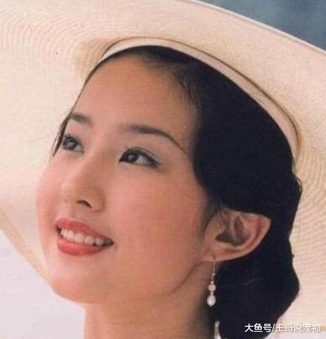 盘点女明星婴儿肥时期, 被林心如美到了, 张柏芝诠释了什么叫清纯