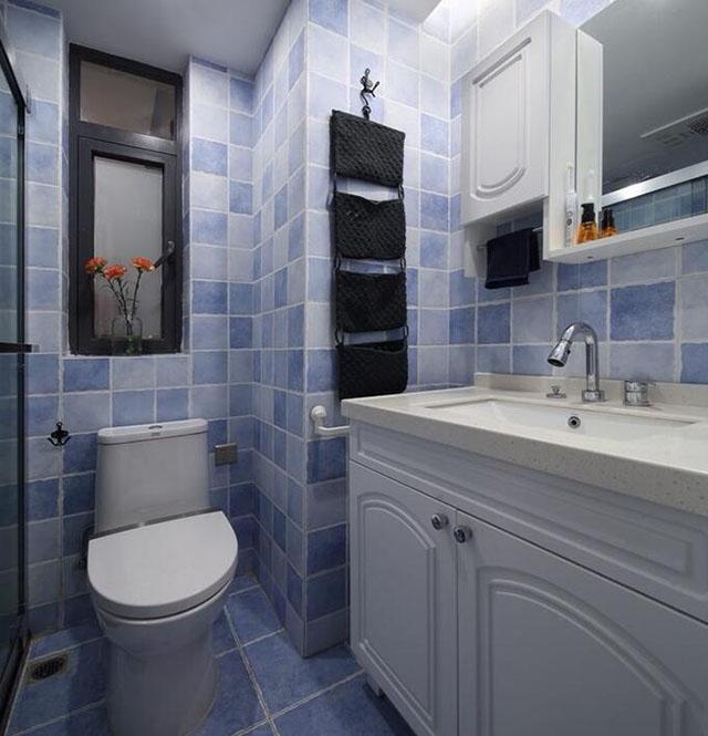 我和狗狗超级喜欢这个家，特别是有这样的一个阳台！