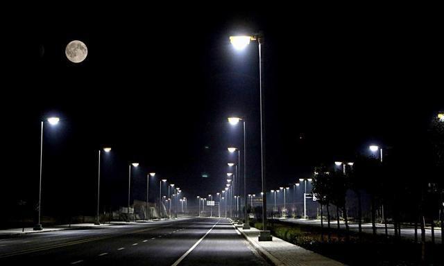 今年最后一次超级月亮