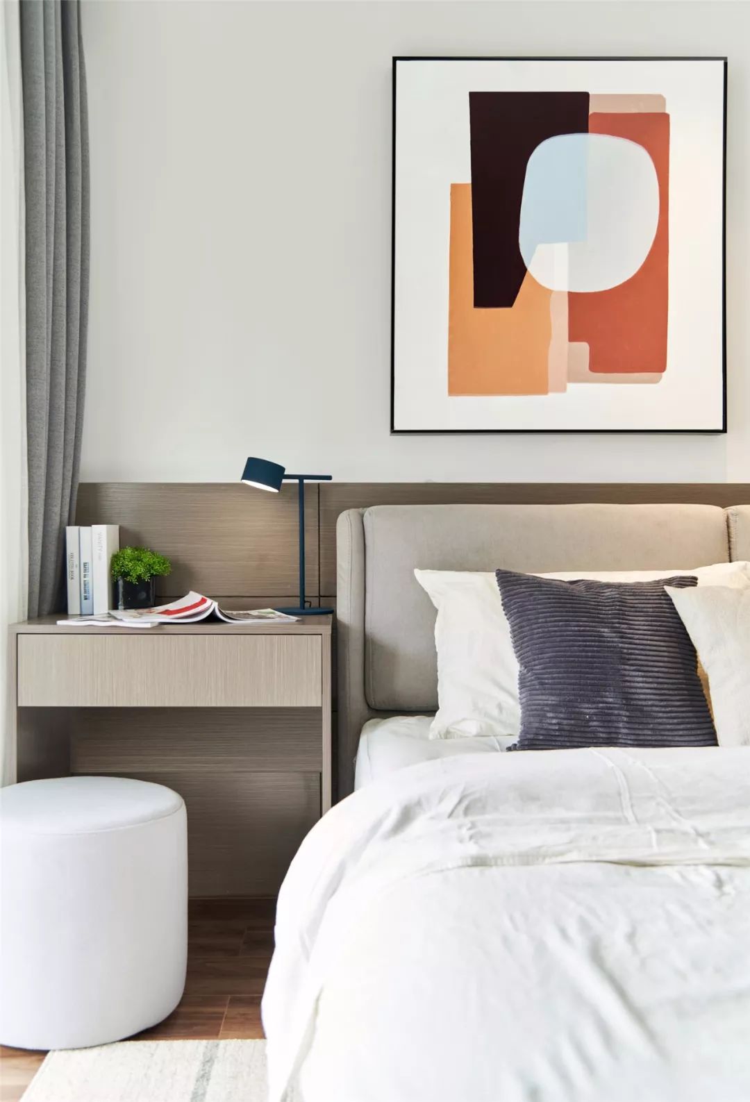 100㎡现代宜家，简洁空间+活泼软装，让空间充满舒适感