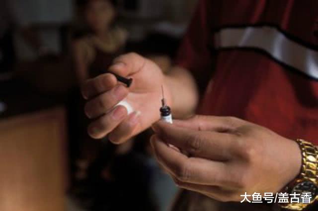 古人被狗咬后该怎么办？古代中国人一千年前的做法，竟比疫苗还实用