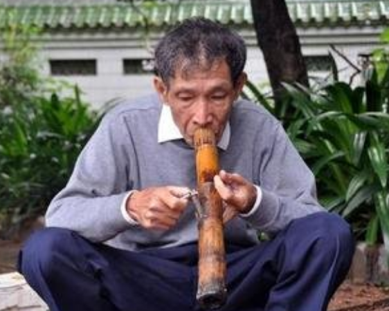 10块一包的烟和100元的烟，到底有哪些区别？答案你绝对想不到